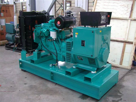 潮州200kw康明斯柴油发电机组图片 潮州200kw康明斯柴油发电机组图片